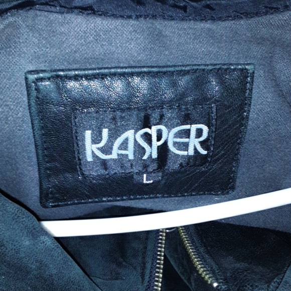 Leather jacket - Picture 2 of 2